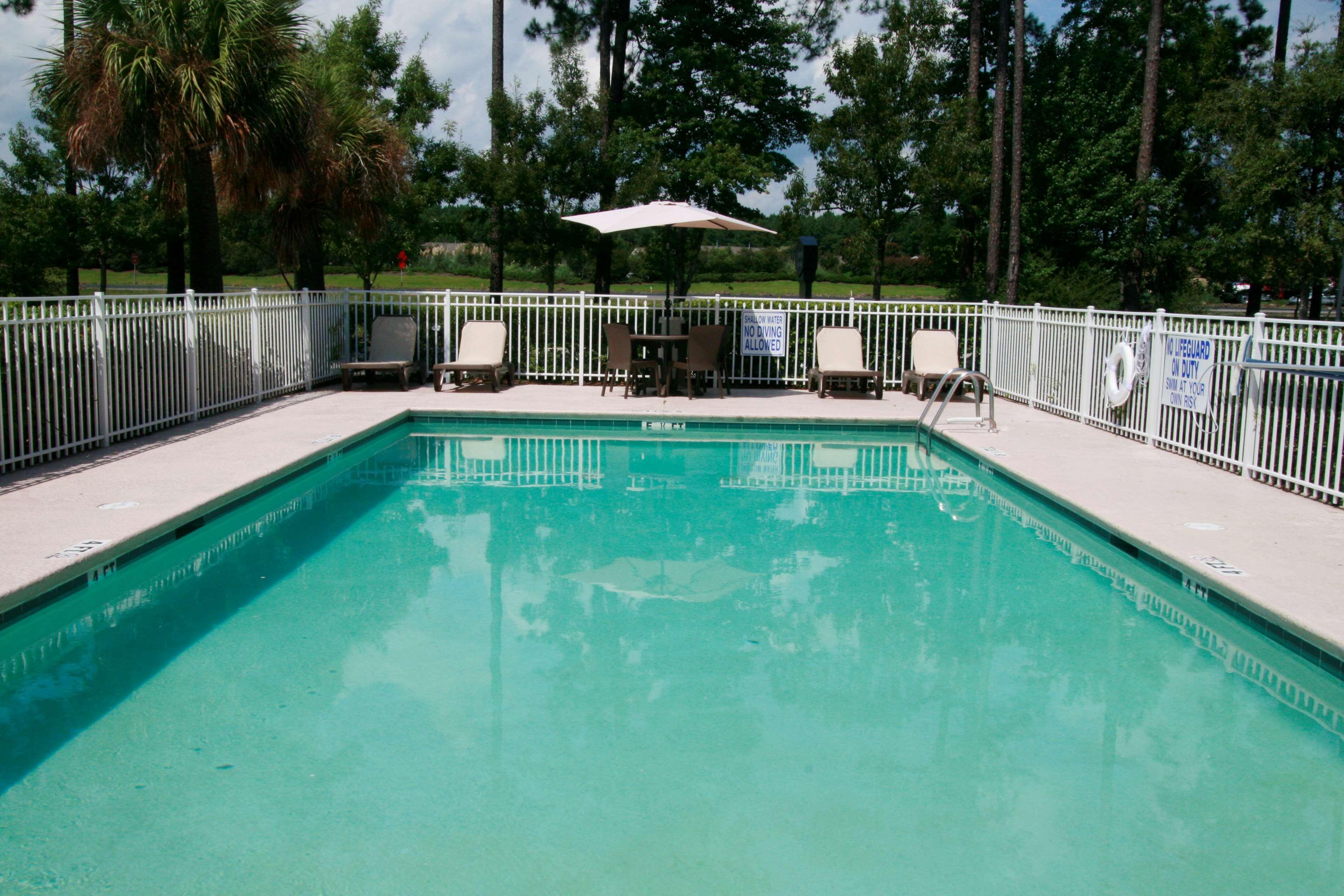 Hampton Inn & Suites Bluffton-Sun City Exterior photo
