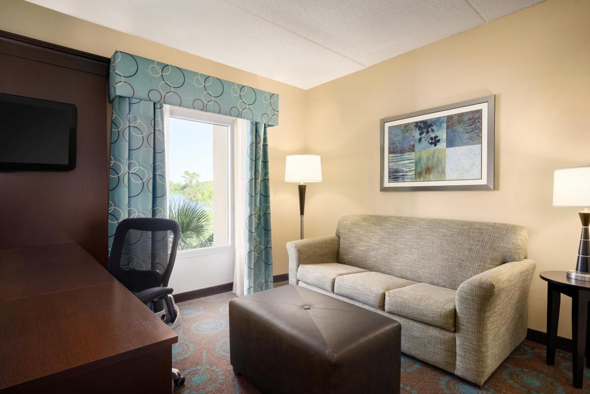 Hampton Inn & Suites Bluffton-Sun City Exterior photo