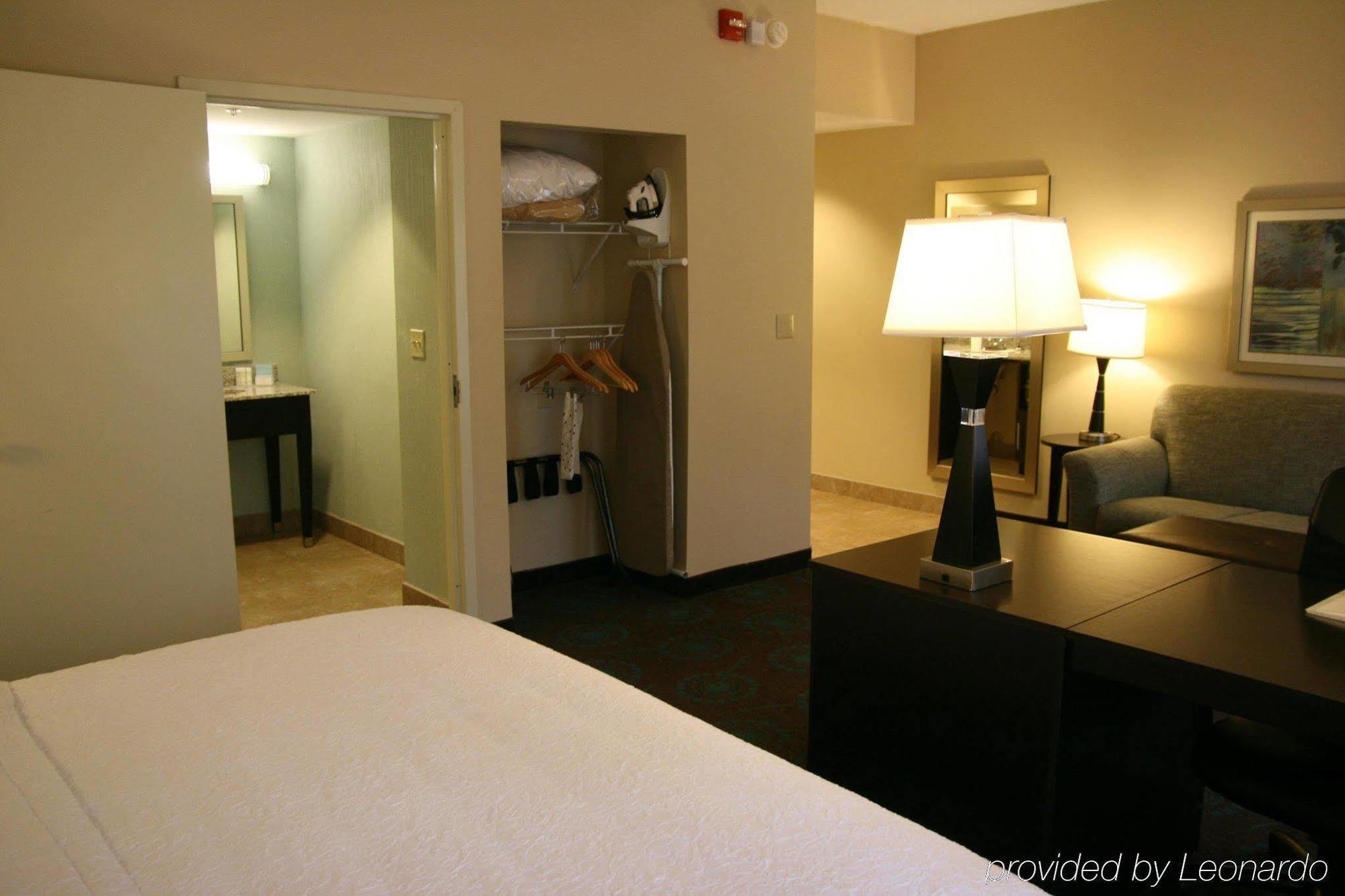 Hampton Inn & Suites Bluffton-Sun City Exterior photo