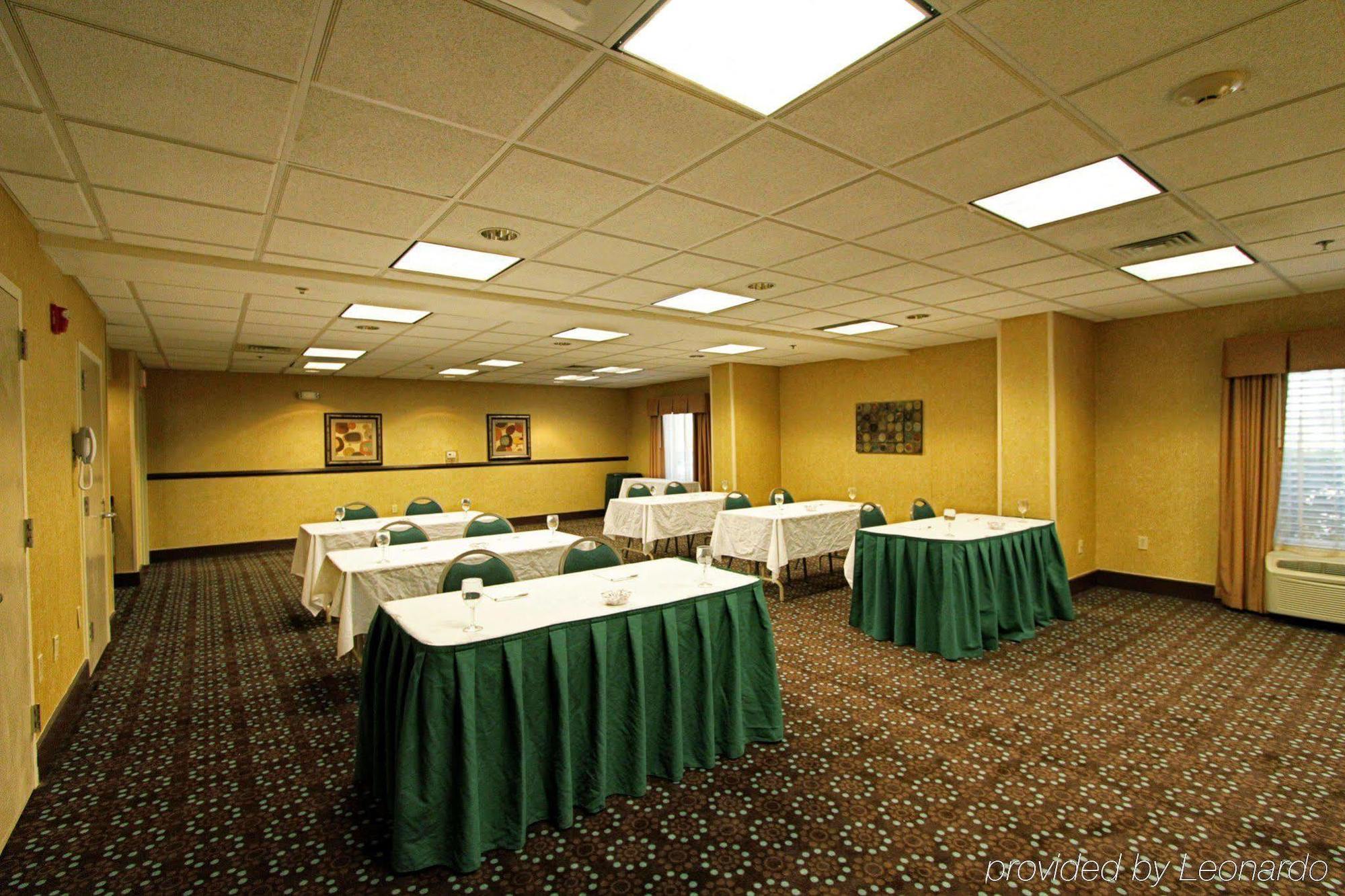 Hampton Inn & Suites Bluffton-Sun City Exterior photo