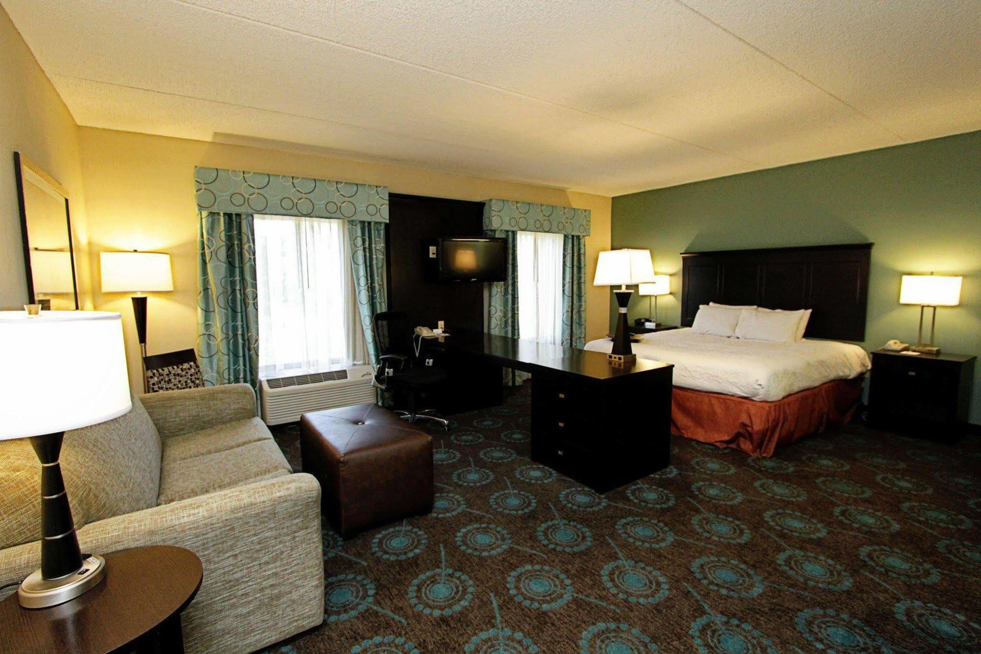 Hampton Inn & Suites Bluffton-Sun City Exterior photo