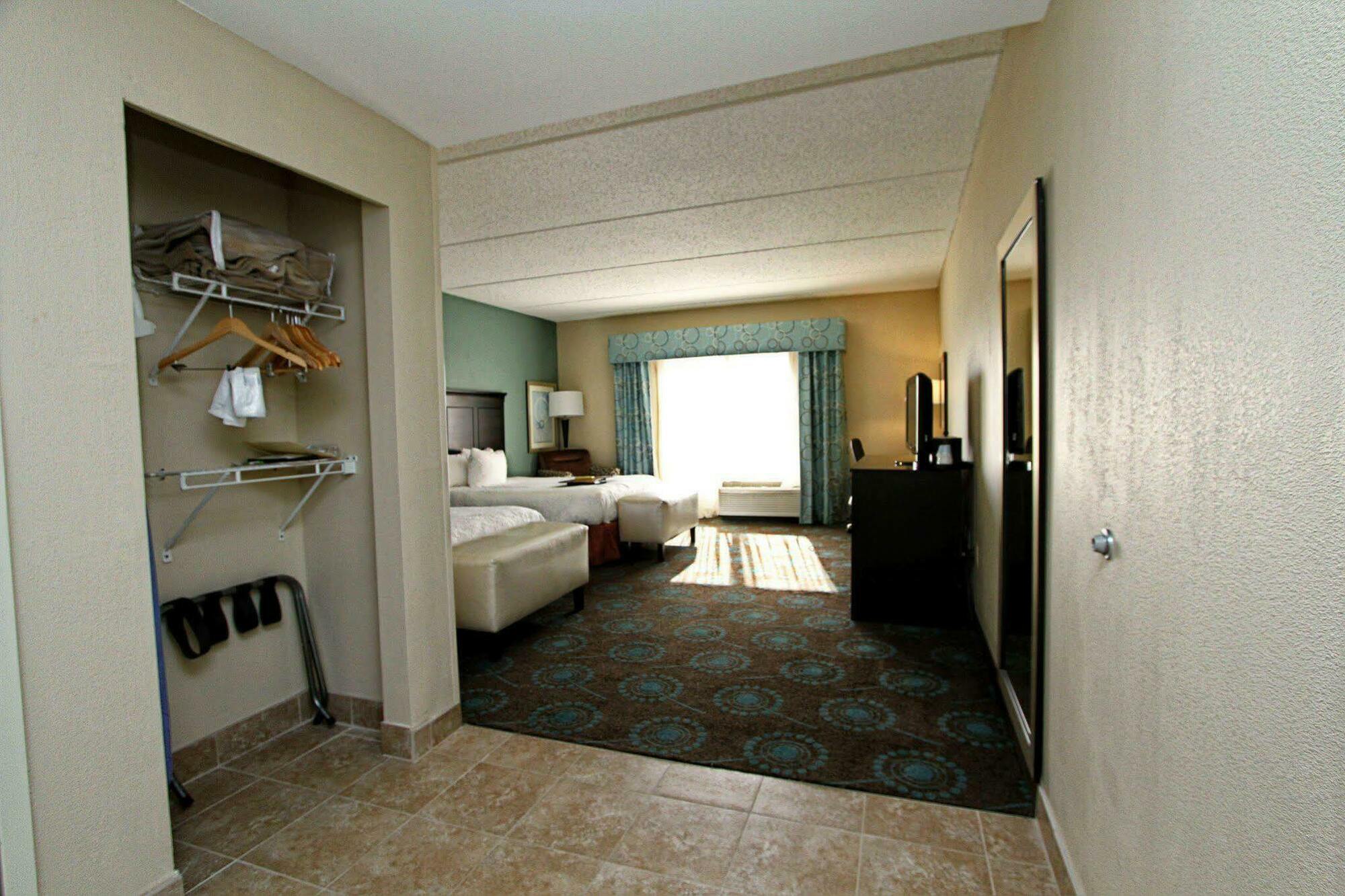 Hampton Inn & Suites Bluffton-Sun City Exterior photo